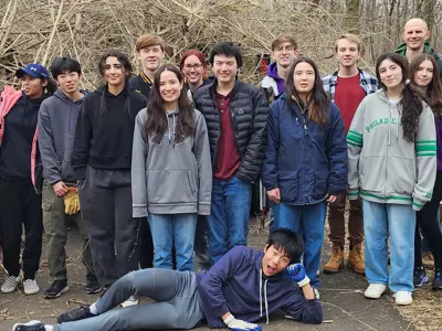 Penn High School students group photo