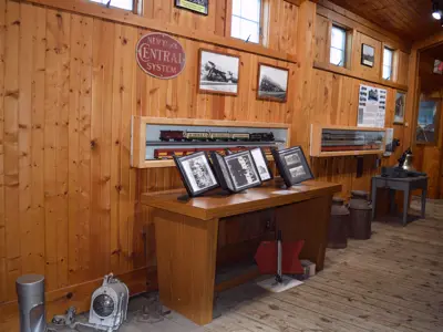 A photo of the freight deck hall exhibit space at the NNYCRRM
